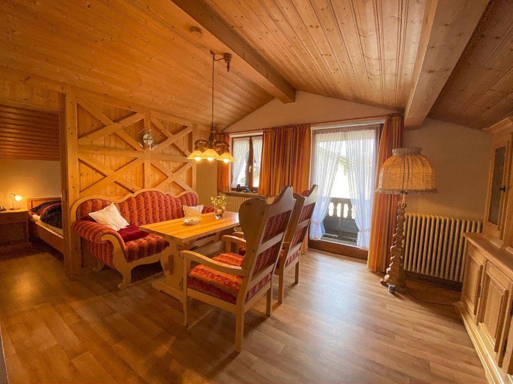 Ferienwohnung Emilia Mit Bergblick Ruhpolding Buitenkant foto